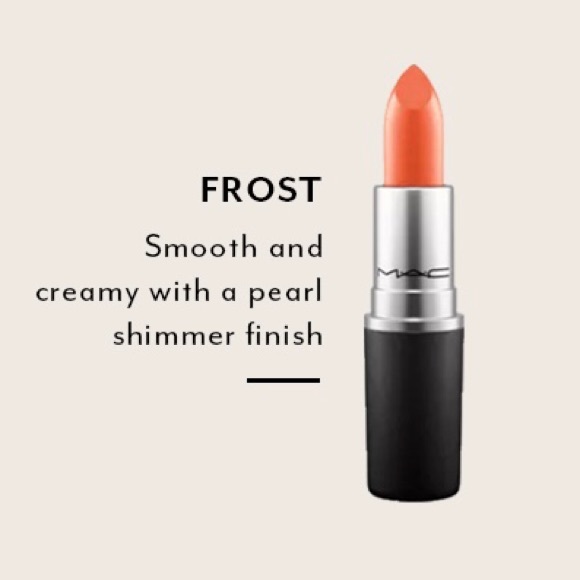 A SPRINKLE OF MAGIC Frost Lipstick MAC - Picture 10 of 16